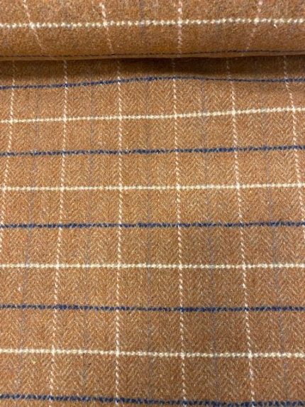La Maison Victor:  Wool-touch ruitstof, 80% polyester/20% acryl, cognackleur met beige en donkerblauwe strepen