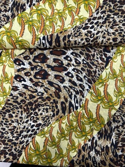Crêpe, 100% Viscose, bruin, groen