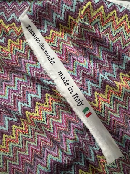 Stretch Satijn, Missoni overheersend paars (en blauw-geel-rood)