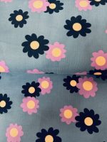 Babycord, 100% katoen,  jeansblauwe ondergrond met lila en donkerblauwe bloemen - Afbeelding 3