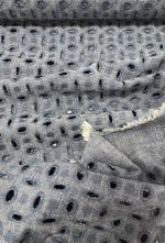 Viscose Lin Polyester broderie ajourée, bleu jean