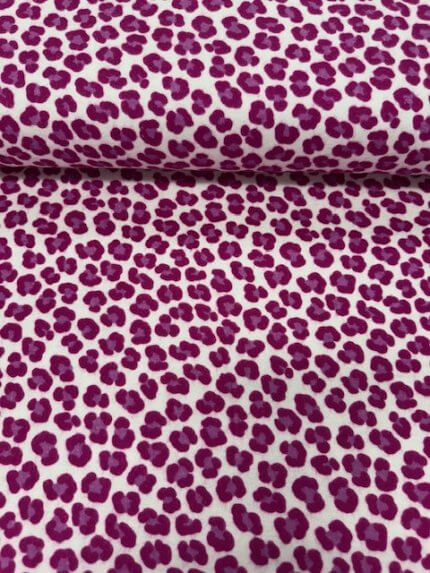 Flannel, 2/48089,  fuchsia kleur op witte ondergrond